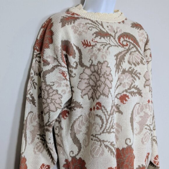 Vintage 1980s Carriage Court 100% Acrylic Granny Sweater Scalloped Collar USA - Picture 3 of 10